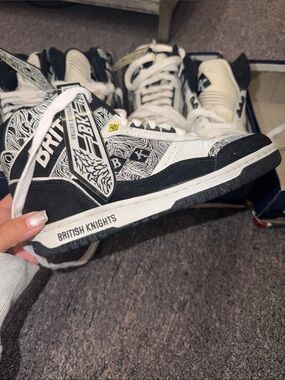 4 pairs- Vintage British Knights Ultimate High Top Sneakers – Classic 1990